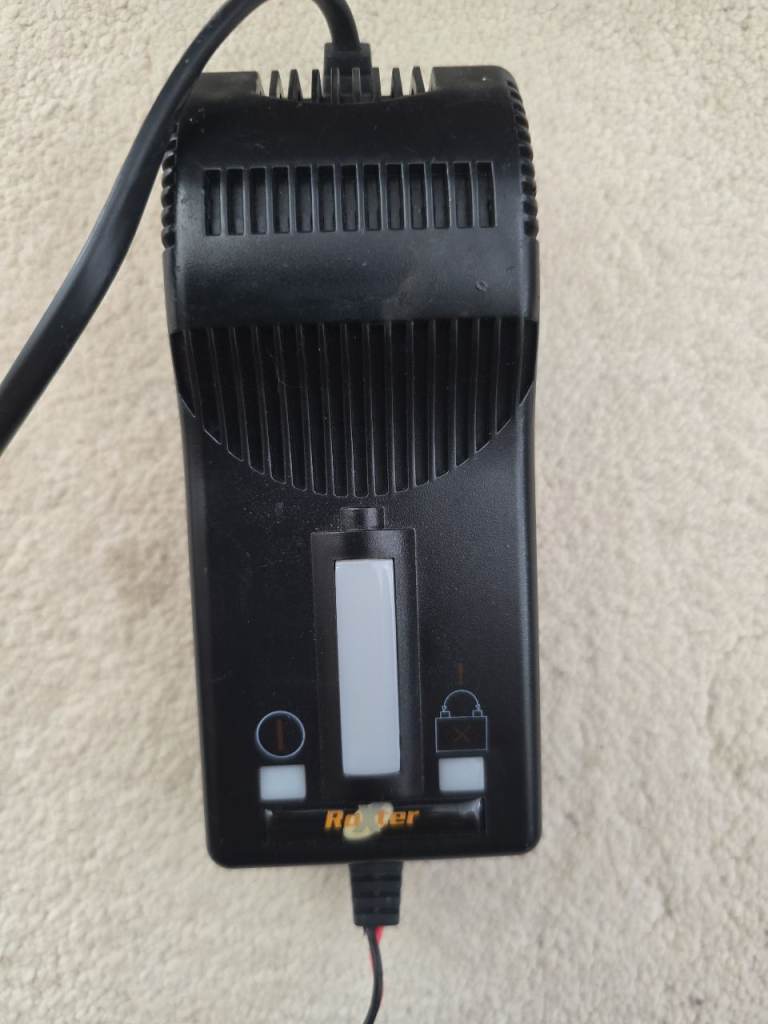 Ronton Charger for motorbike 