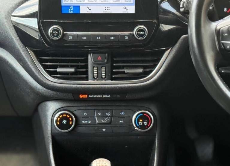 2017 Ford Fiesta 1.1 Zetec 5dr HATCHBACK PETROL Manual