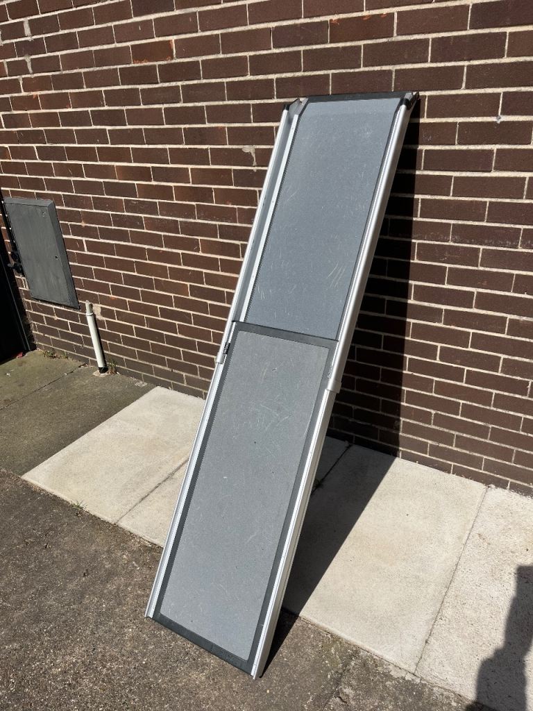 Dog ramp (Solvit)