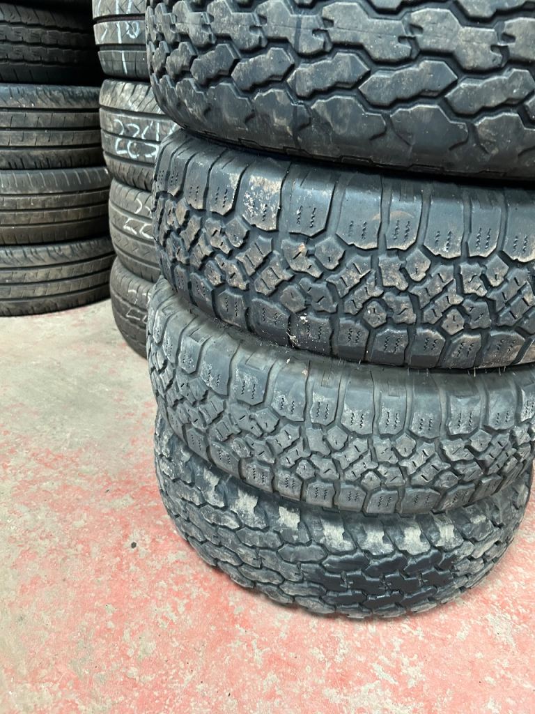 Trailer tyres 