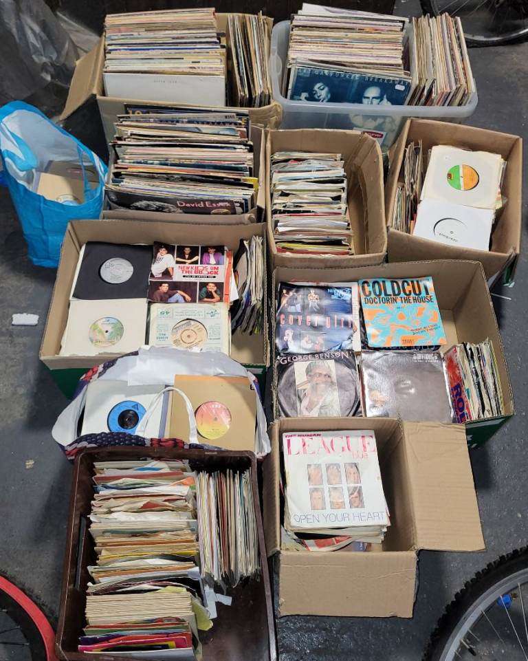 2000x VINYL RECORDS- LP SINGLES AND ALBUMS- COLLECTION-JOB LOT- BUNDLE