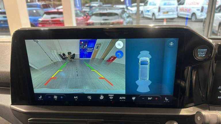  Ford Transit Custom 2.5 PHEV 232ps H1 Van Limited Auto Van Plug-In Hy Automatic