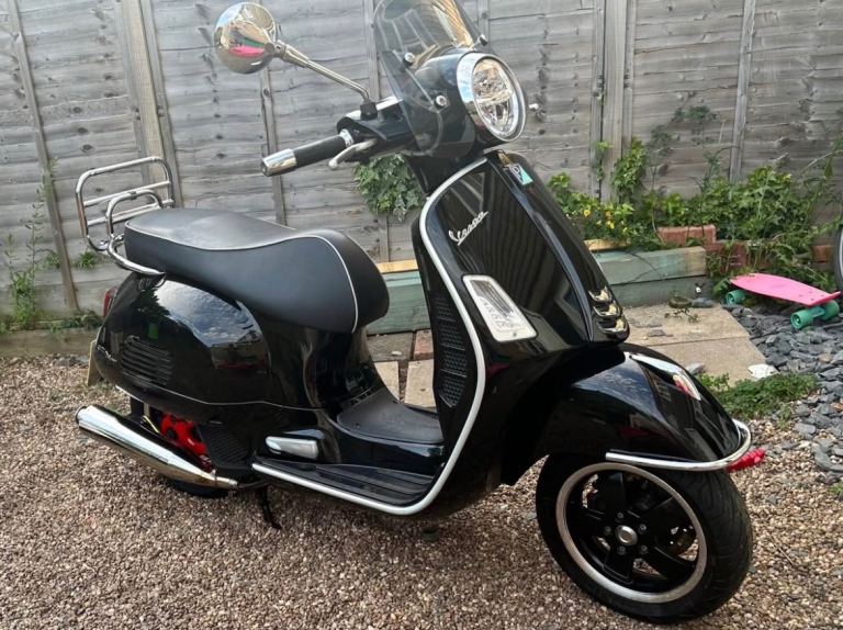 2020 Piaggio Vespa Gts Super Abs 