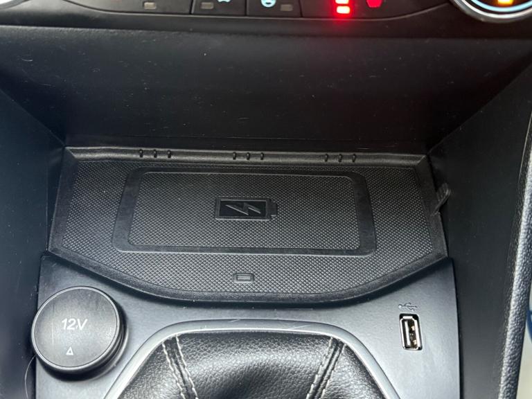 2020 Ford Fiesta 1.0 EcoBoost Hybrid mHEV 125 Vignale Edition 5dr + PANROOF / NAV / LEATHER  HATC...