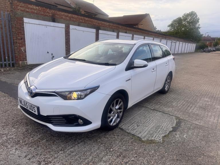 2015 Toyota Auris 1.8 Hybrid Business Edition 5dr CVT ESTATE Petrol/Electric Hybrid Automatic