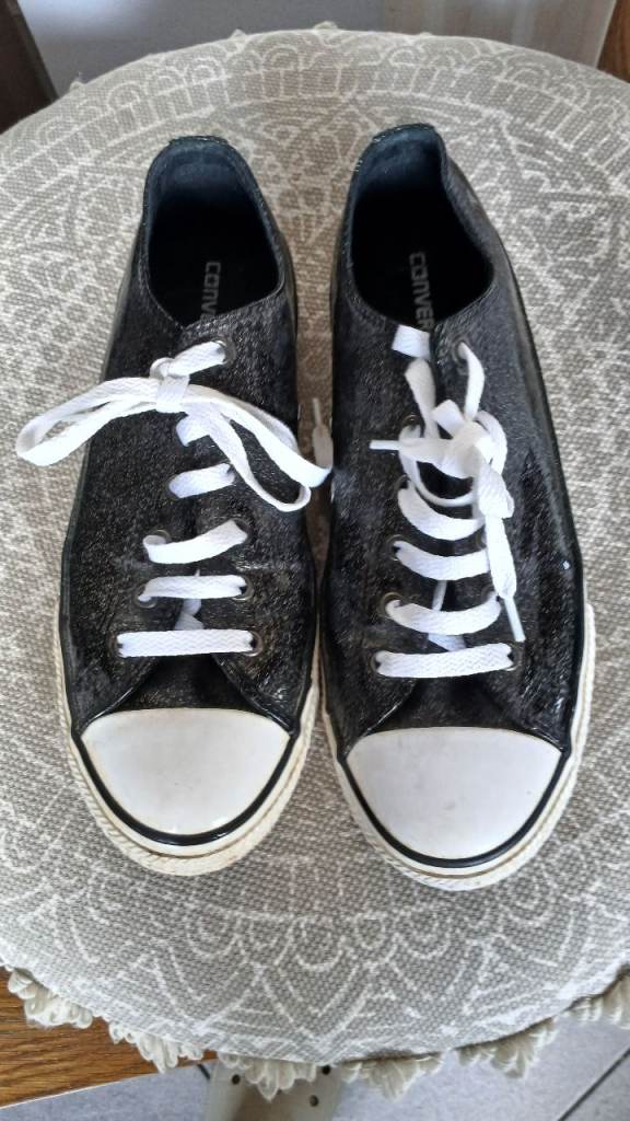 Converse Black Trainers – Good Condition, Size 5