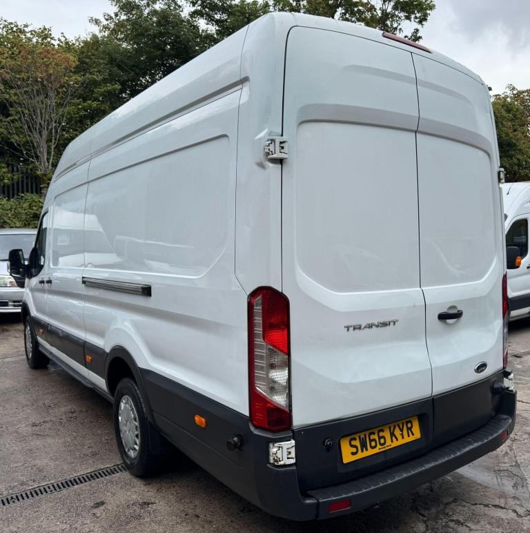 2016 Ford Transit 2.2 TDCi 350 Panel Van 5dr Diesel Manual RWD L4 H3 Euro 5 (DRW) (155 ps) PANEL ...