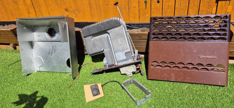 CARVER TRUMATIC with TRUMA VENT gas heater for camper caravan motorhome.