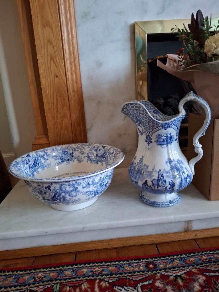 Vintage Blue & White Ceramic Jug and Bowl Set – Good Condition