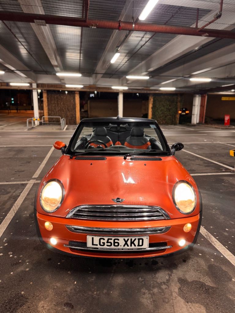 Mini, CONVERTIBLE, Convertible, 2006, Manual, 1598 (cc), 2 doors
