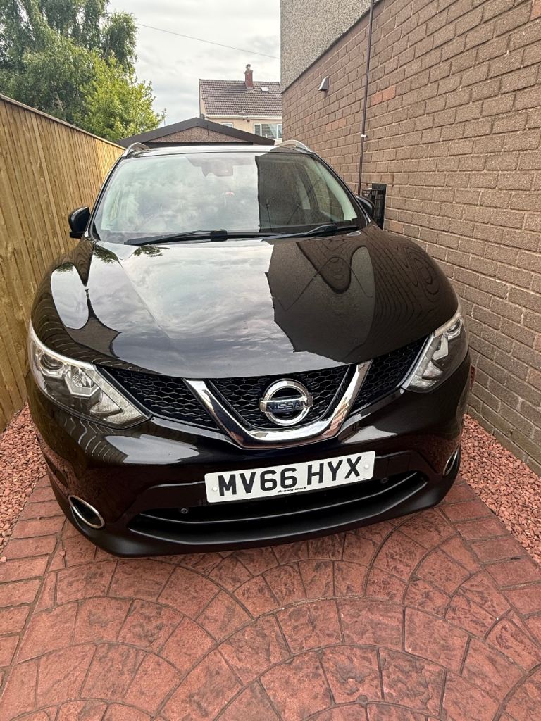 Nissan, QASHQAI, Hatchback, 2016, Manual, 1461 (cc), 5 doors