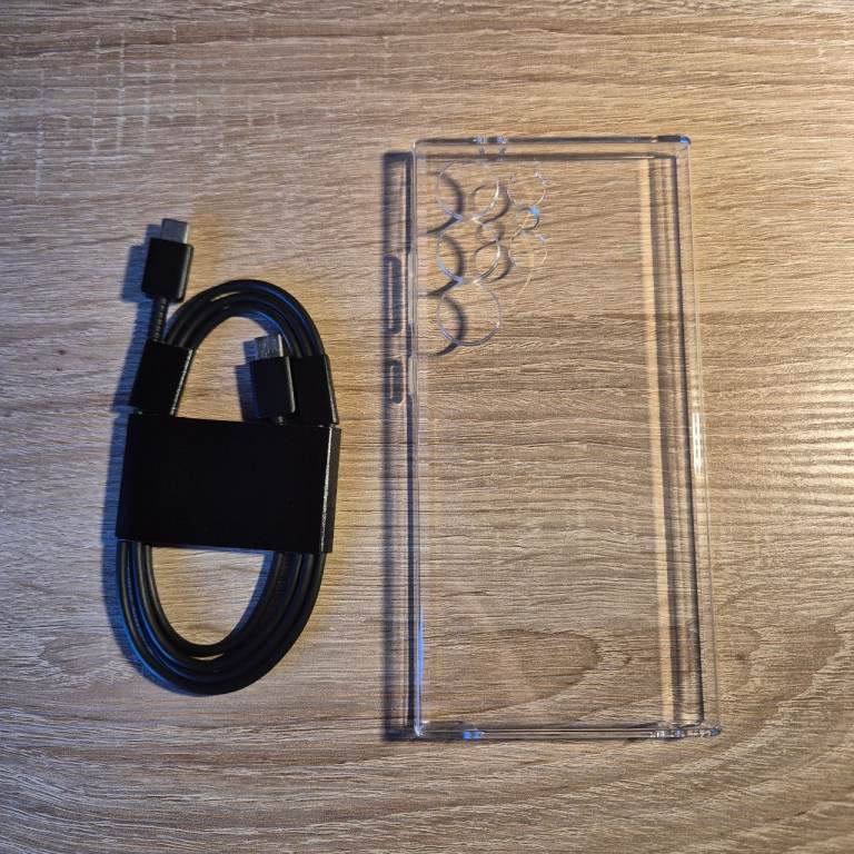 Samsung Galaxy S24 Ultra Clear Case Official New unused