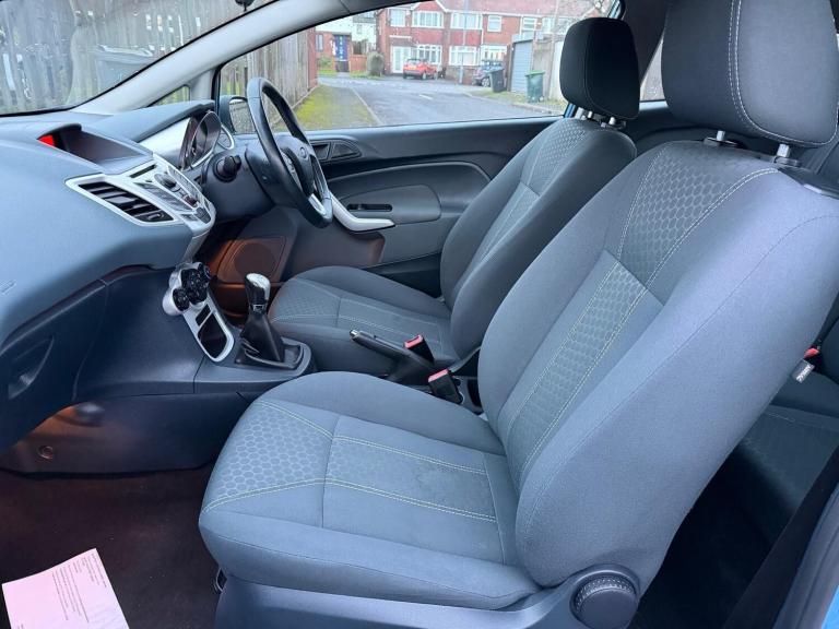 2011 Ford Fiesta 1.25 Zetec 3dr HATCHBACK Petrol Manual