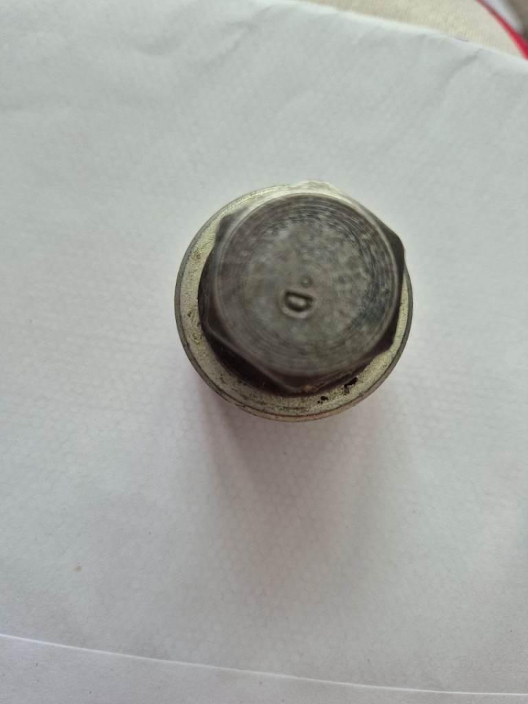 Ford foucus locking wheel nut 