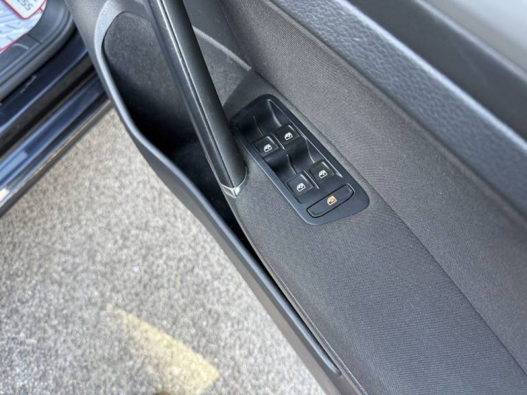 2016 Volkswagen Golf 1.4 TSI BlueMotion Tech Match Edition Hatchback 5dr Petrol DSG Euro 6 (s/s) ...