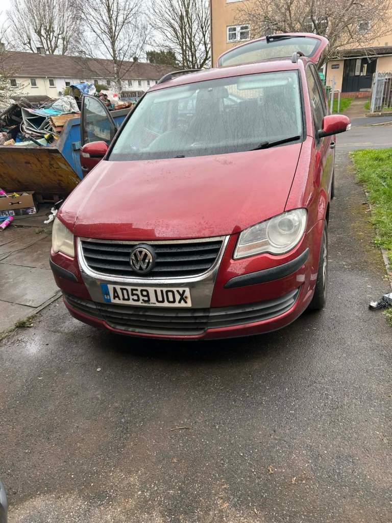 Volkswagen, TOURAN, MPV, 2009, Manual, 1595 (cc), 5 doors