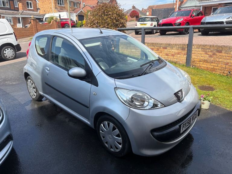 Peugeot, 107, Hatchback, 2008, Manual, 998 (cc), 3 doors