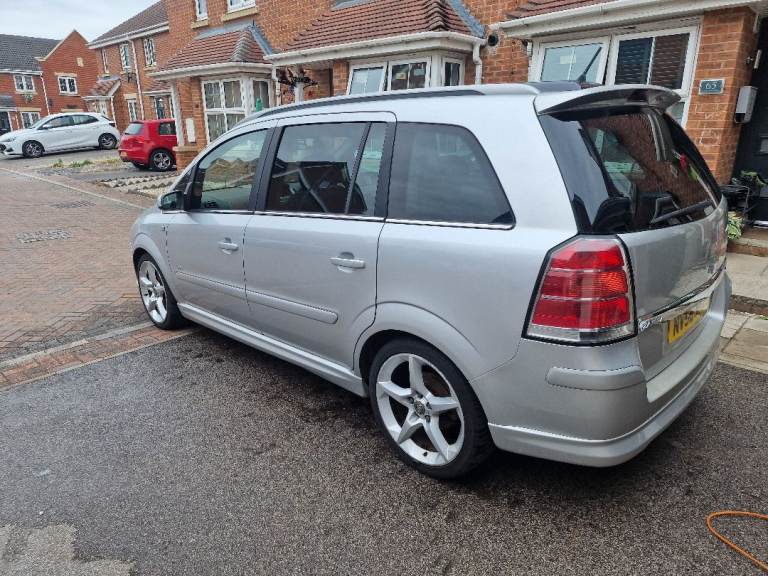 Vauxhall Zafira 1.9 Cdti 150 Sri Xp Glass Roof