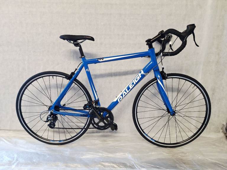 v  Wonderful  Condition RALEIGH AIRLITE 200 Road Bike 16 Speed M Frame Warranty Lightweight 700C 