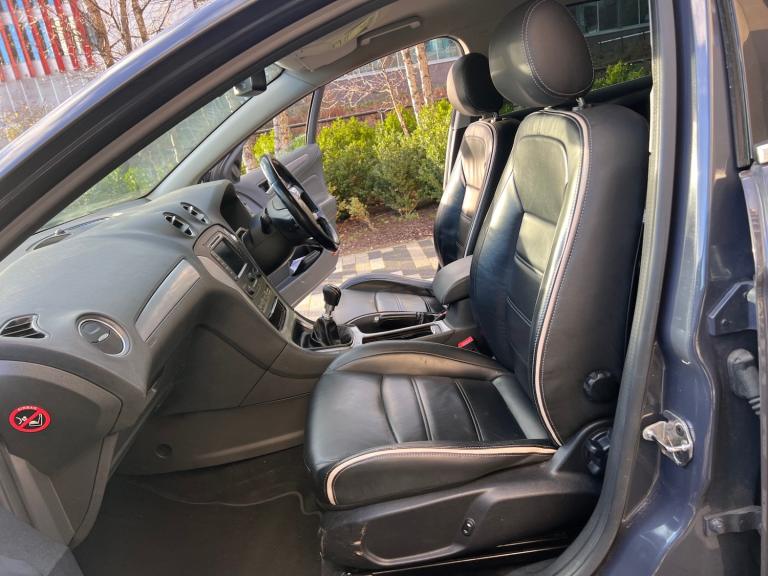 2014 Ford Mondeo 2.0 TDCi 140 Titanium X Business Edition 5dr HATCHBACK Diesel Manual