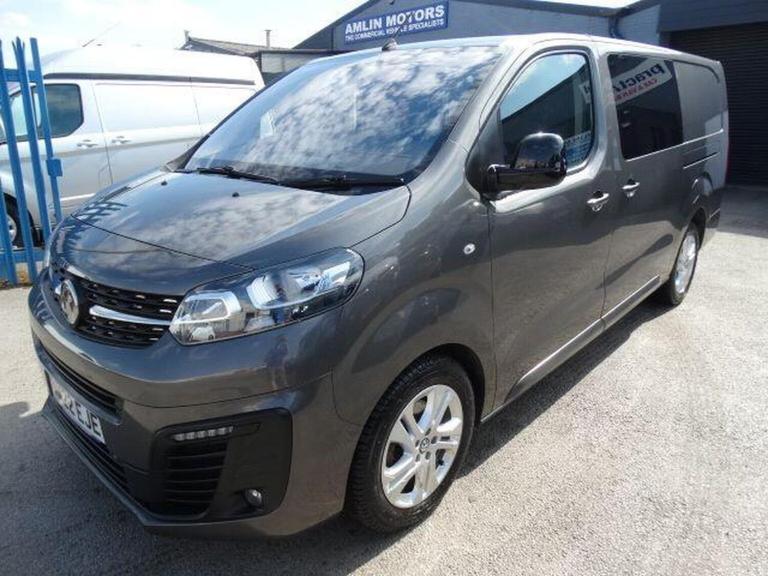 VAUXHALL VIVARO 2.0 Turbo D 3100 Elite Crew Van Auto L2 H1 Euro 6 (s/s) 6dr 2022