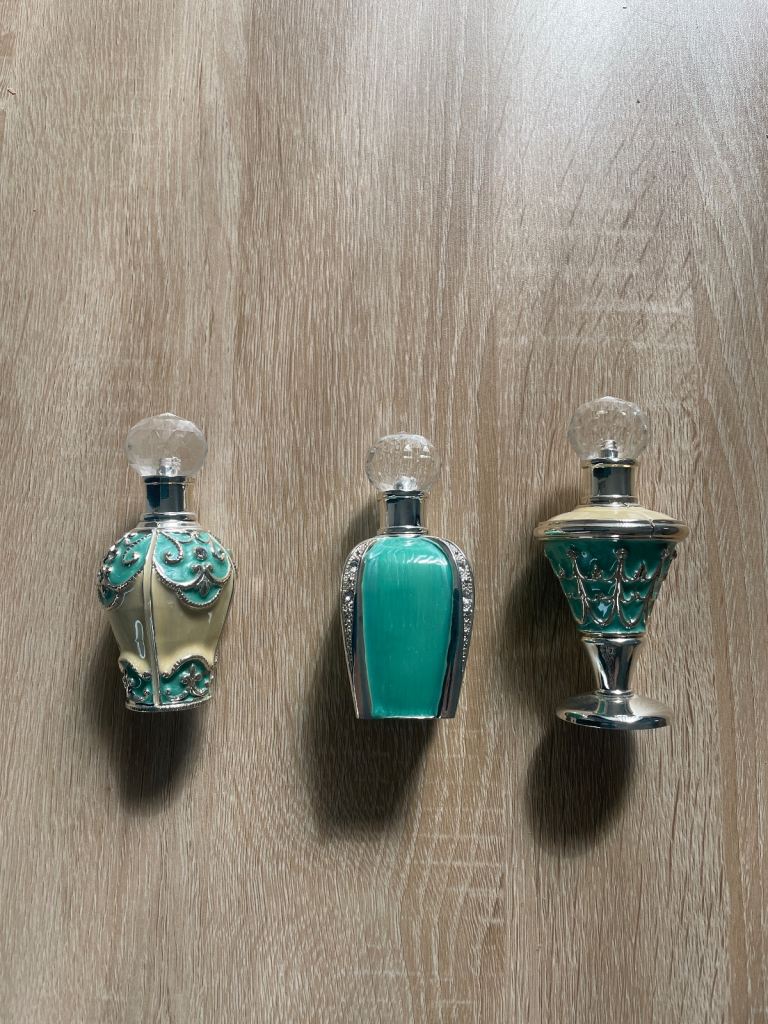 Brand-new refillable perfume bottles