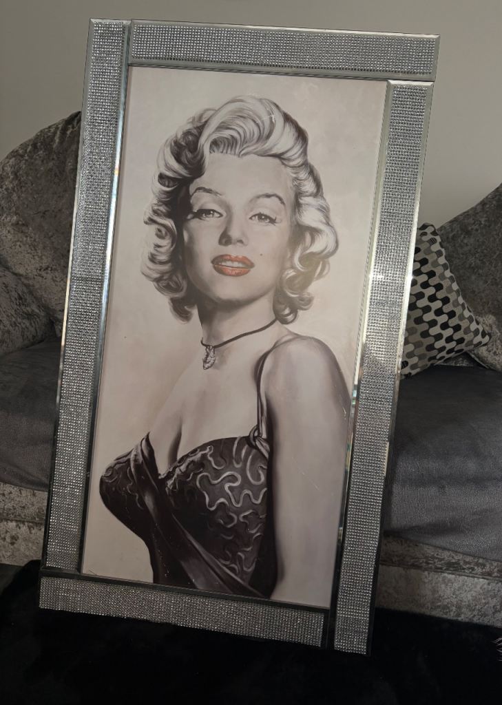Large Marilyn Monroe Glitter & Crushed Diamond Mirrored Framed Wall Art 