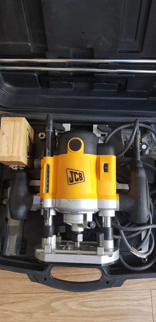 JCBD-PR12 Router 1500W with Case