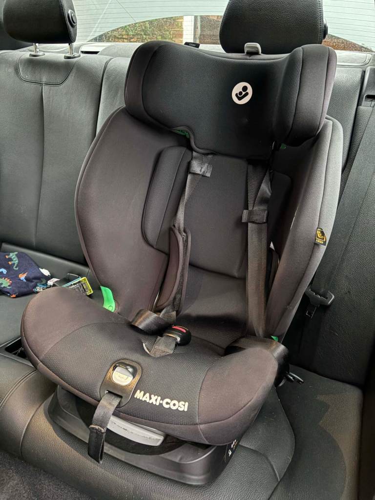 image for Child Maxi-Cosi Titan i-size Car Seat