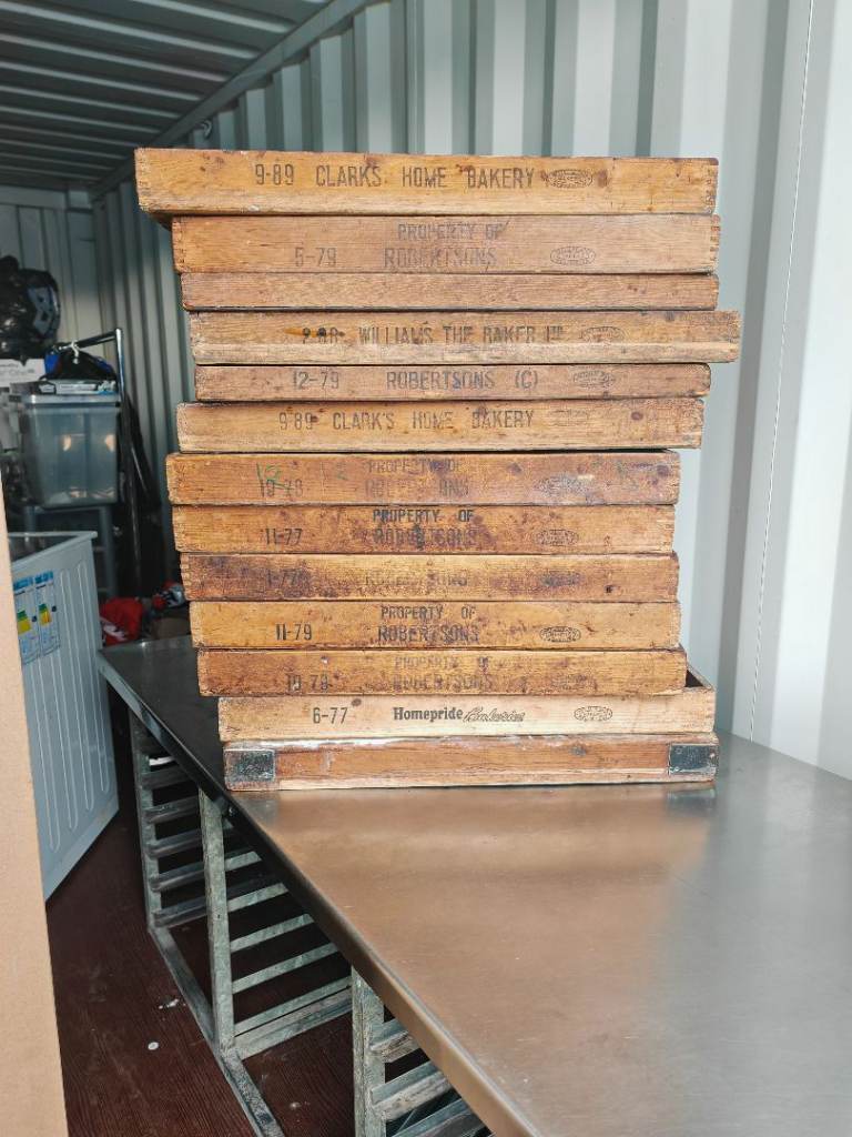 13 x vintage wooden bread trays 