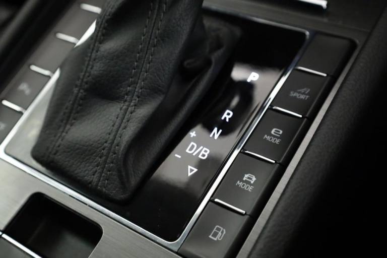 2020 Skoda Superb 1.4 TSI iV SE L DSG 5dr ESTATE PETROL/ELECTRIC Automatic