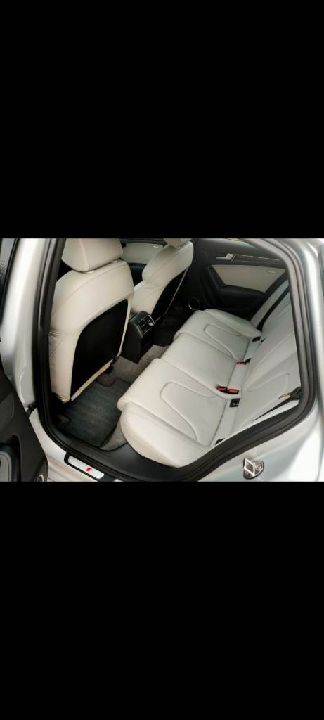 Audi, A4, Saloon, 2010, Semi-Auto, 2995 (cc), 4 doors