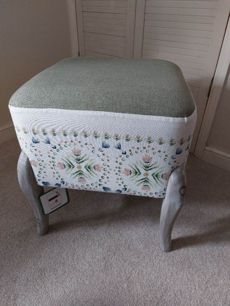 Lovely Upholstered Footstool with Painted Legs – Good Condition