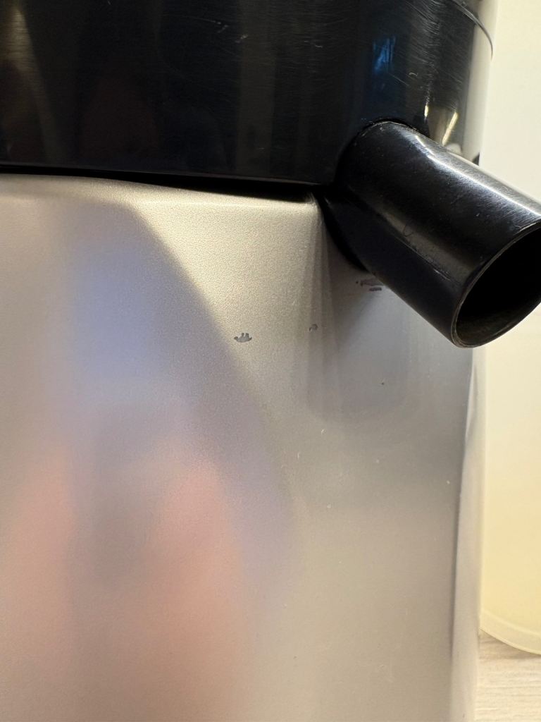 Breville Juice Fountain Junior JE22  Silver/Black 