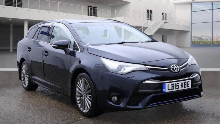 TOYOTA AVENSIS 2.0 D-4D Excel Touring Sports Euro 6 (s/s) 5dr 2015