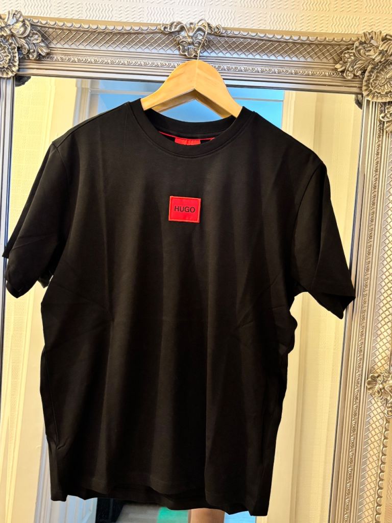 men's t shirt hugo boss 