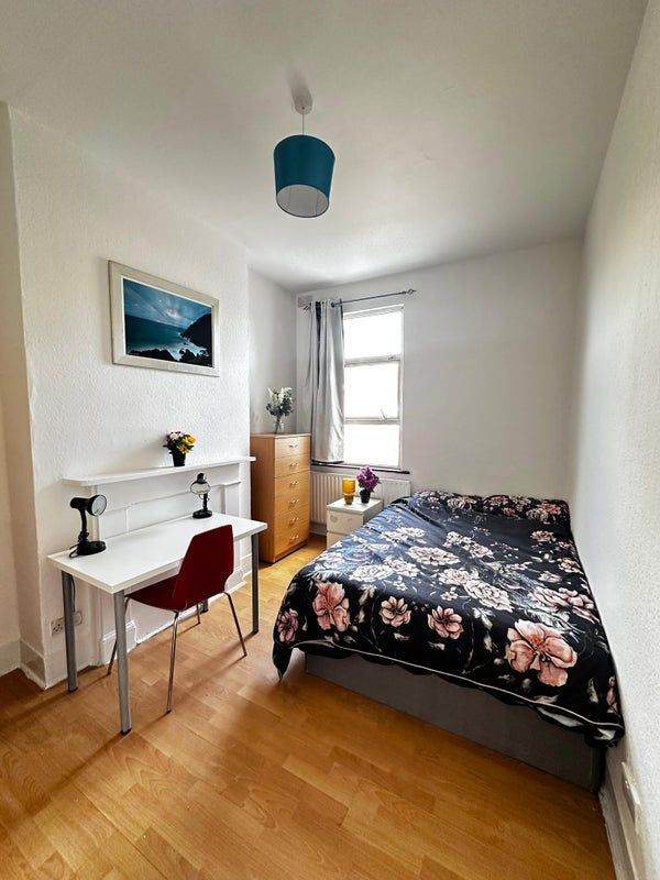 🏡 New Double Room | Single Use | Near Kensal Green Station | NW10 5NR 🤍