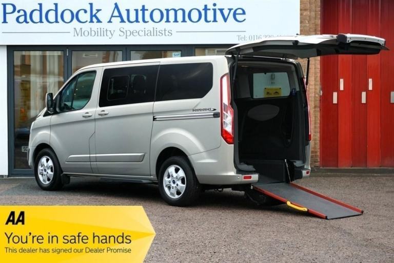 Ford Tourneo Custom 310 TITANIUM TDC Disabled Wheelchair Accessible Vehicle WAV.