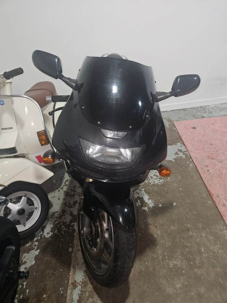 Kawasaki, Ninja ZX 9, 1997, 899 (cc)