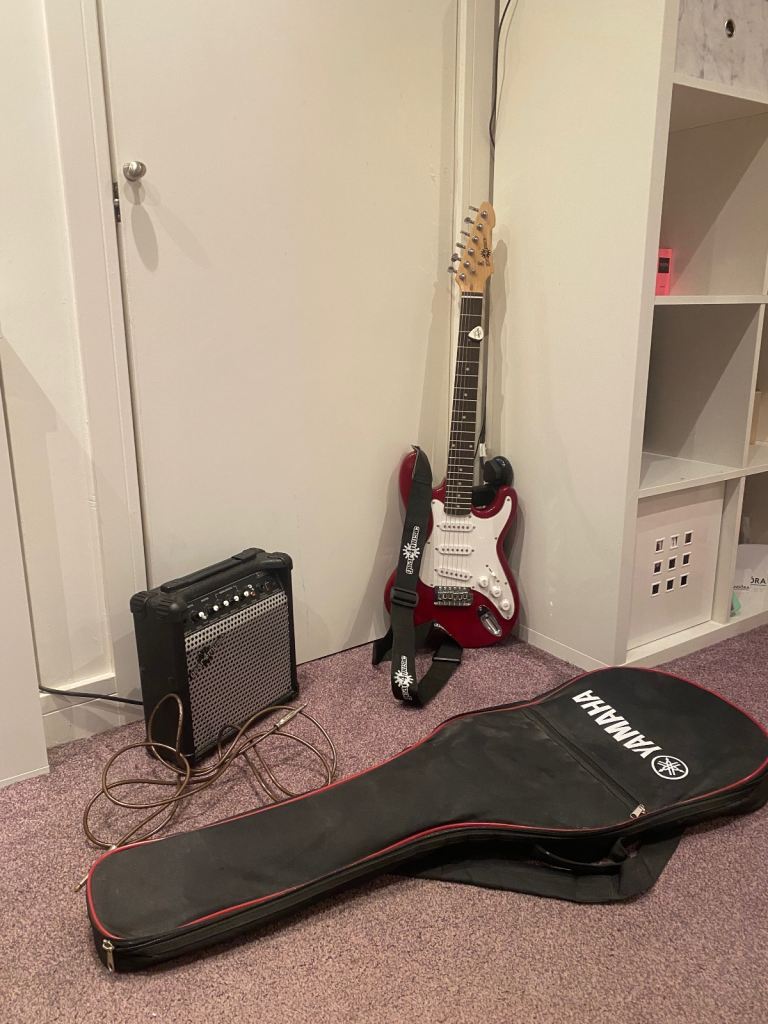 Electric guitar with amp 