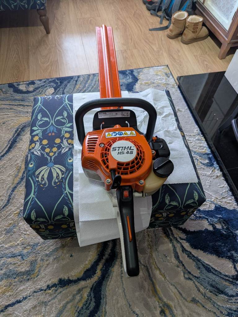 Stihl hs 45 hedge trimmer 