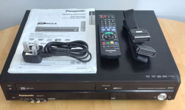Panasonic DMR-EZ47 - DVD Recorder & VCR Combination - With HD  1080P 