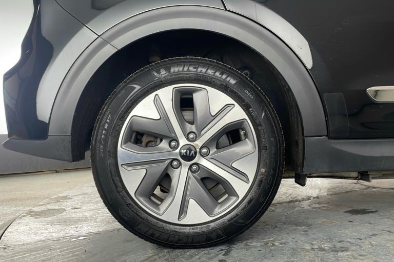  Kia Niro Electric 64kwh 4 Plus Suv 5dr Electric Auto 201 Bhp Electric