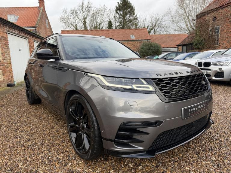 LAND ROVER RANGE ROVER VELAR 3.0 D300 R-Dynamic HSE 2019