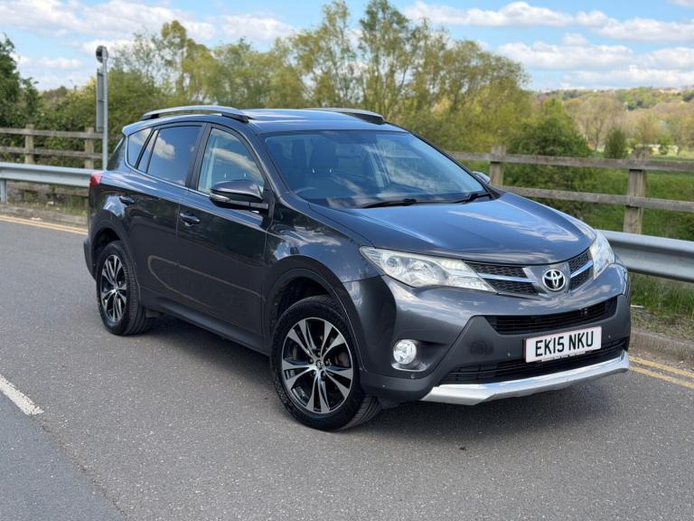 2015 TOYOTA RAV4 2.2 D-4D INVINCIBLE 4WD MANUAL TOP SPEC HPI CLEAR 2 OWNERS