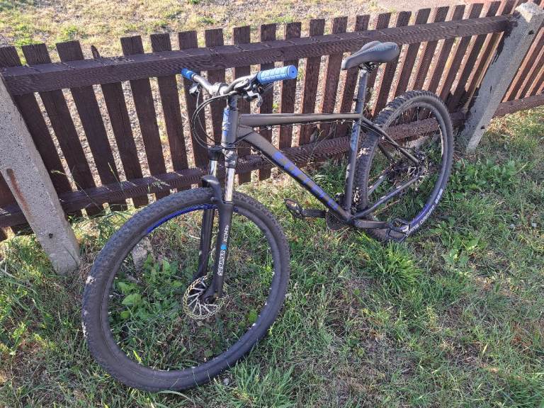 Carrera Hellcat Mountain Bike - Good Condition, Black/Blue