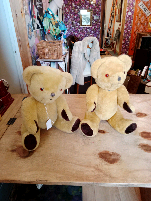 Lovely vintage teddy's, looking for their new home.£35 each