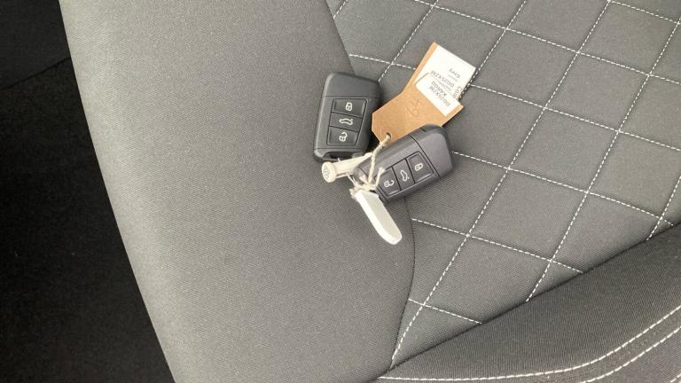 2025 Skoda Karoq 2.0 TSI Sportline Edition 4x4 5dr DSG Petrol Estate Estate Petrol Automatic