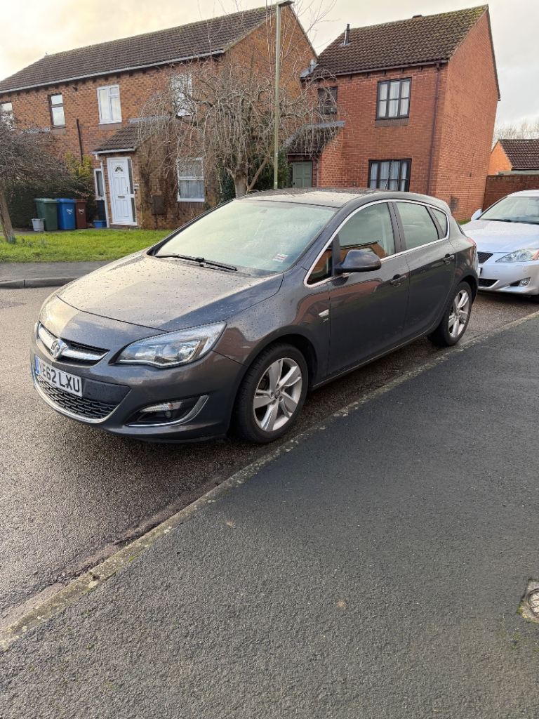 Vauxhall, ASTRA, Hatchback, 2012, Manual, 1398 (cc), 5 doors