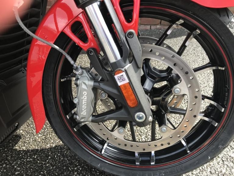 Indian Challenger Dark Horse Premium PRE REG 75